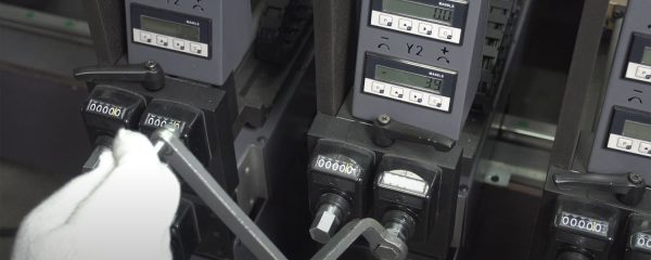 Agujereadora multiple automatica MARZICA AM 212 - Imagen 4
