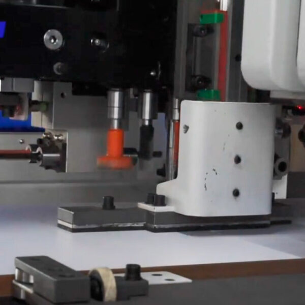 Centro de Trabajo Agujereadora CNC MARZICA  ULTRAFLEX KD6 - Imagen 7