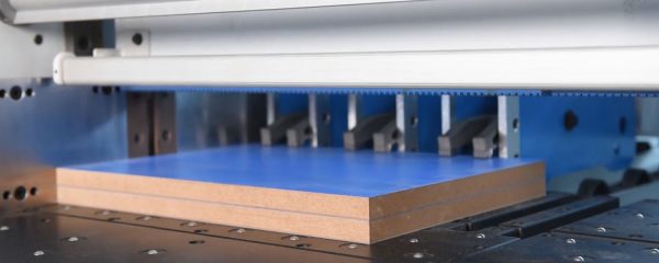 Seccionadora Horizontal CNC MARZICA QUADRA 420 - Imagen 11