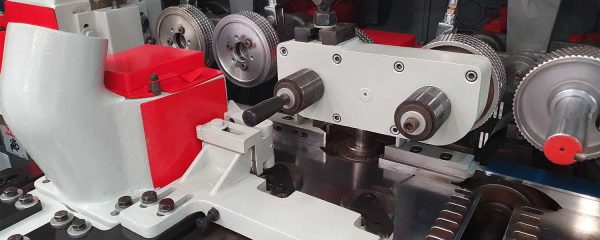 Moldurera MARZICA M418 USADA - Imagen 6