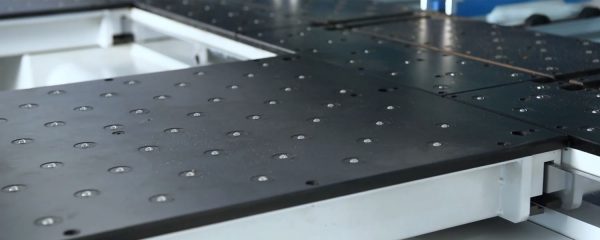 Seccionadora Horizontal CNC MARZICA KDT QUADRA 320L - Imagen 3