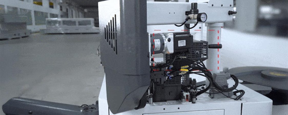 06_Pegadora_de_cantos_curvos_semiautomatica_MARZICA_P305MT_MCaseros